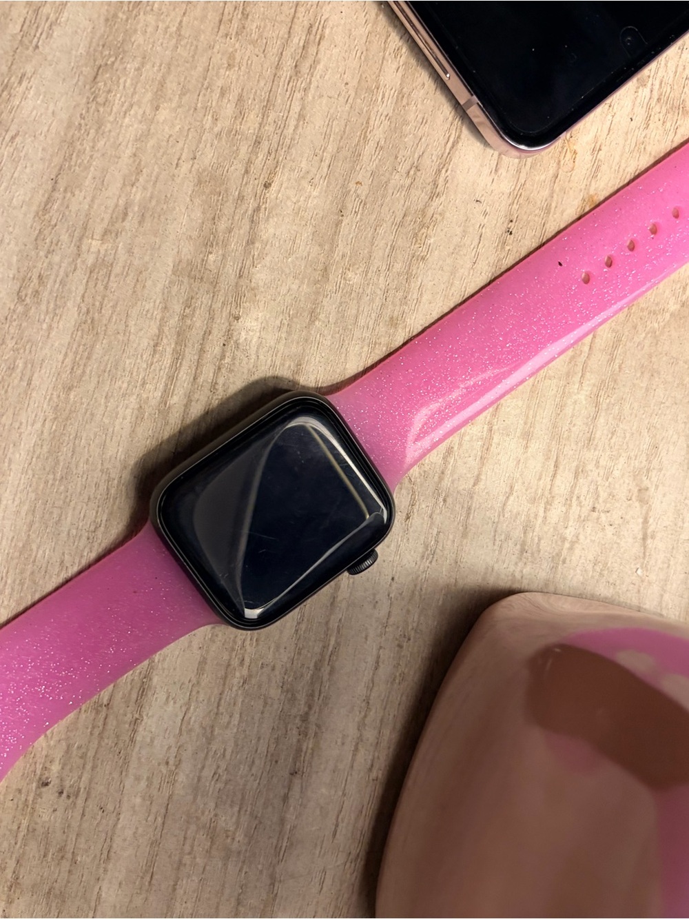 Apple series 10 with pink Glitter Silicone Band